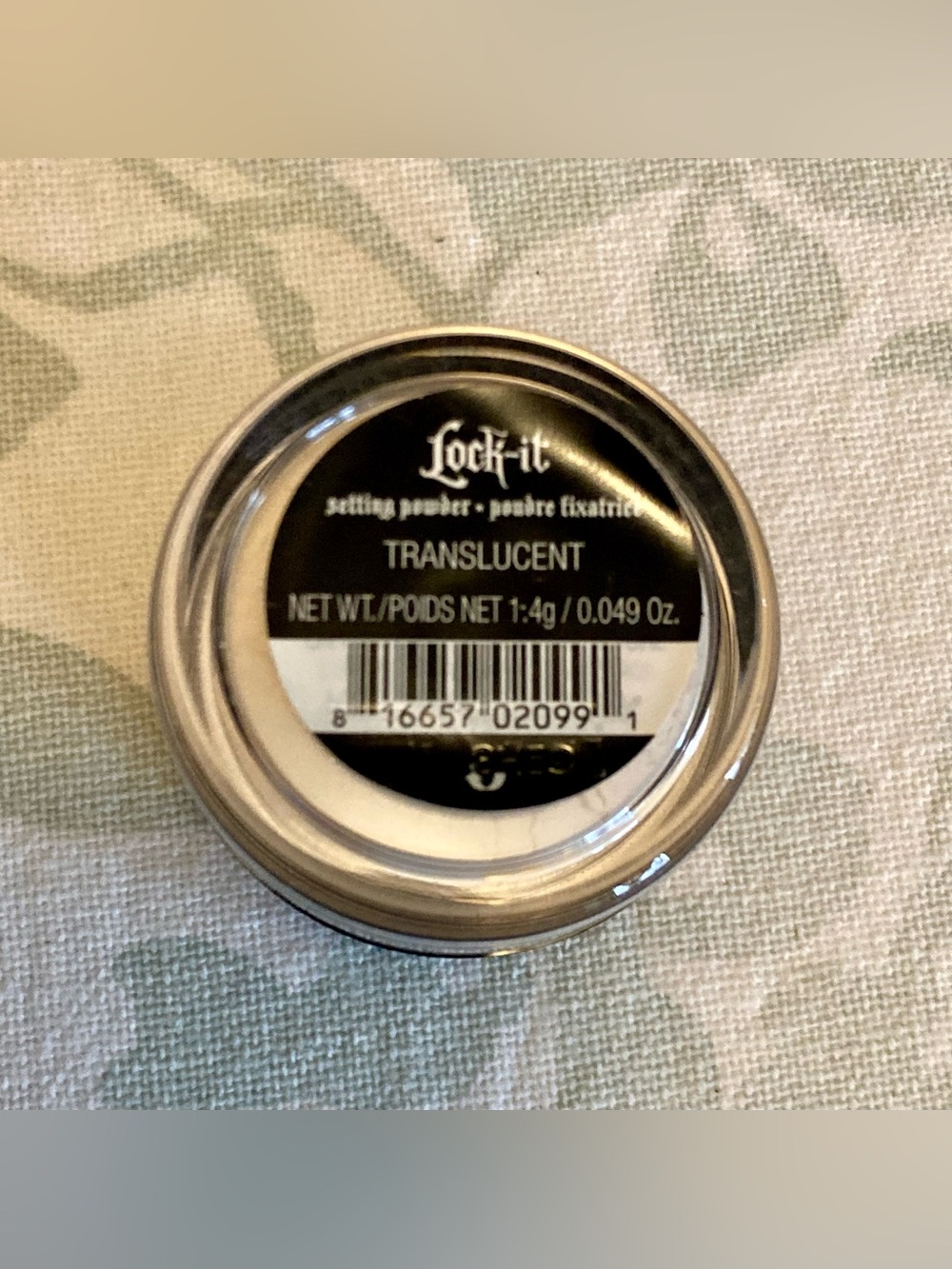 Kat Von D Translucent Setting Powder - Picture 2 of 2